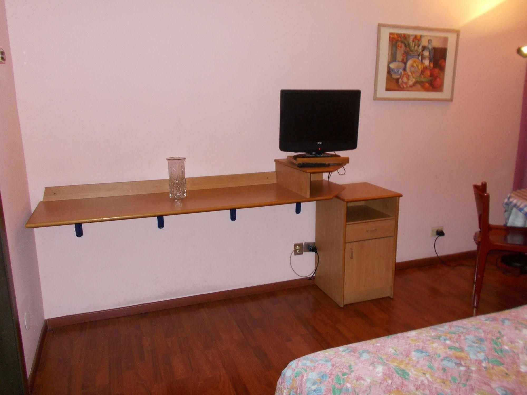 Aparthotel Pola Mailand